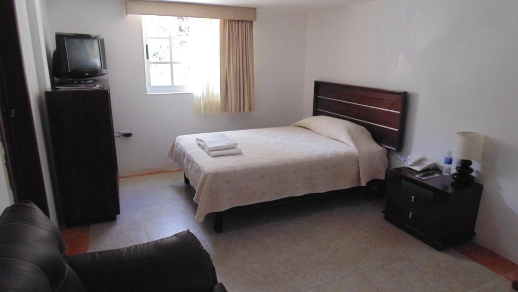 Hotel Hacienda Del Rio Atlixco Атліско Номер фото